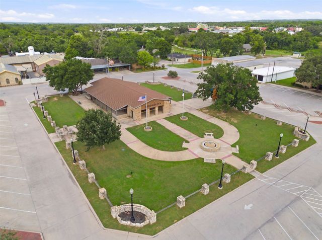 308 W 1st Street, Springtown, TX 76082