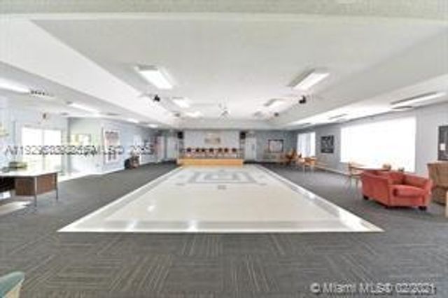 1820 SW 81st Ave 3305, North Lauderdale, FL 33068