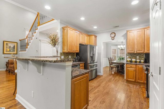 8 Middleberry Court, Greer, SC 29650