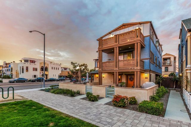 807 Jersey Ct, San Diego, CA 92109