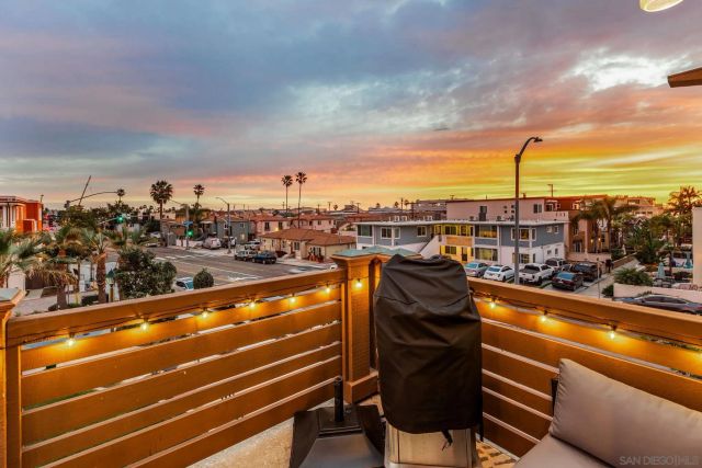 807 Jersey Ct, San Diego, CA 92109