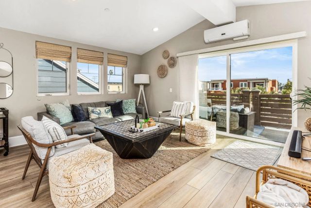 807 Jersey Ct, San Diego, CA 92109