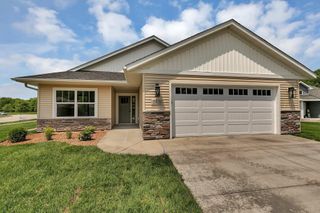 5815 Rivers Edge Drive, Saint Cloud, MN 56303