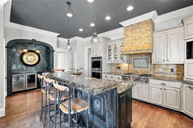 5030 Highland Ridge Run, Gainesville, GA 30506