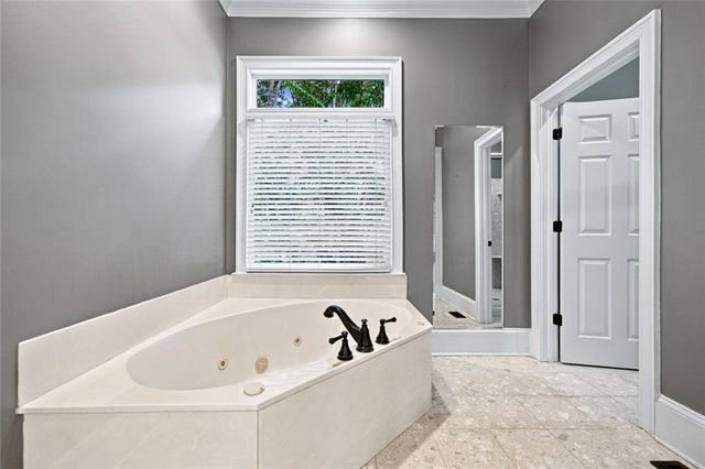 5030 Highland Ridge Run, Gainesville, GA 30506