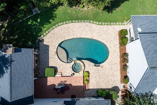5030 Highland Ridge Run, Gainesville, GA 30506