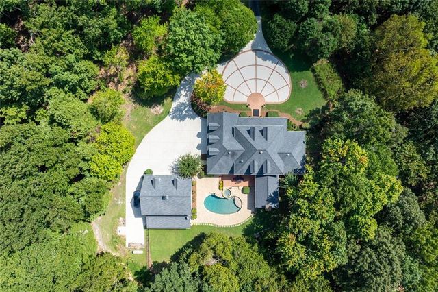 5030 Highland Ridge Run, Gainesville, GA 30506