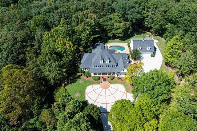 5030 Highland Ridge Run, Gainesville, GA 30506