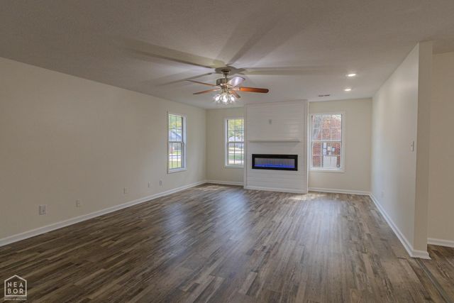 2601 S 18th Street, Paragould, AR 72450