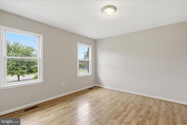 309 E RIDGE DR, Hagerstown, MD 21740