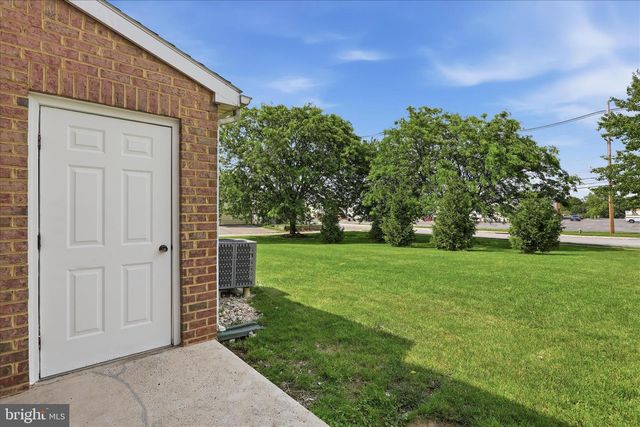 309 E RIDGE DR, Hagerstown, MD 21740