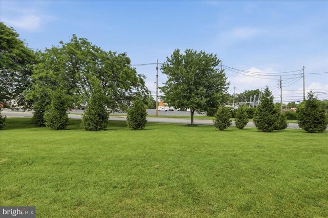 309 E RIDGE DR, Hagerstown, MD 21740
