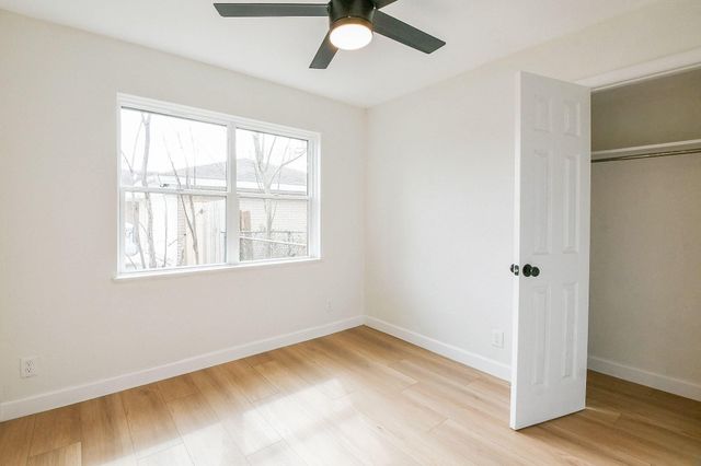 10902 Chimney Rock Rd, Houston, TX 77096