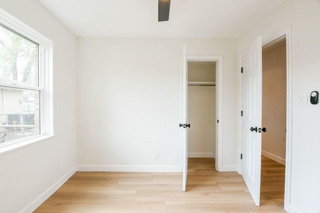 10902 Chimney Rock Rd, Houston, TX 77096