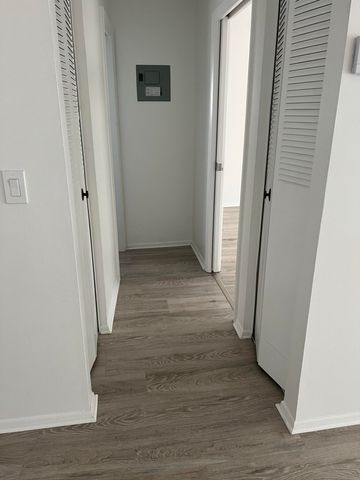 2736 Dudley Drive E I, West Palm Beach, FL 33415