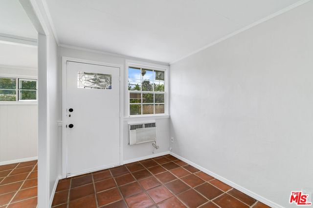 3744 Mountain View Avenue, Pasadena, CA 91107
