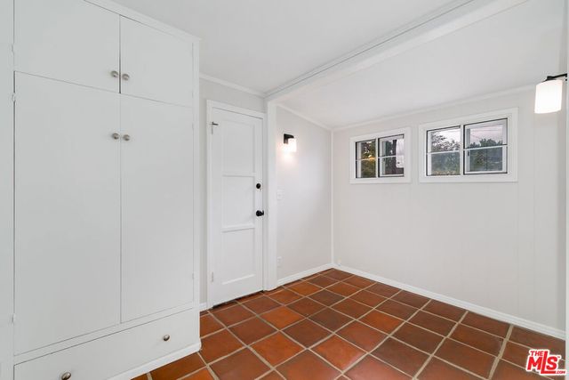 3744 Mountain View Avenue, Pasadena, CA 91107