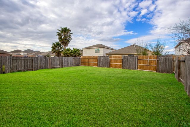 16435 Peyton Ridge Circle, Houston, TX 77049