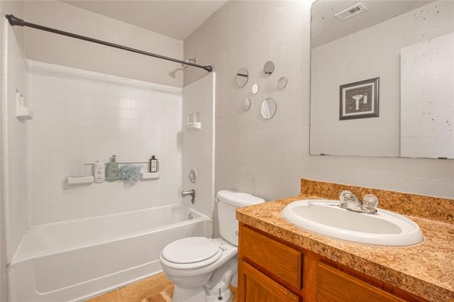 16435 Peyton Ridge Circle, Houston, TX 77049