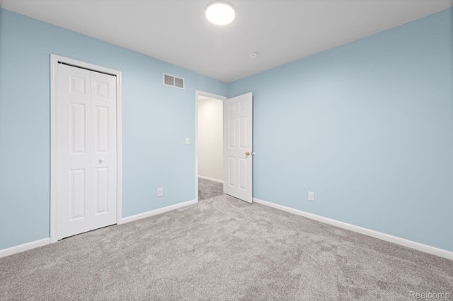 20374 Melrose Street, Southfield, MI 48075