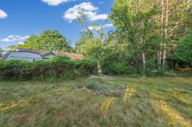 20374 Melrose Street, Southfield, MI 48075