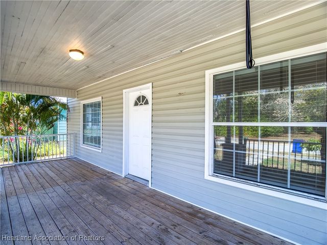 543 Rose Avenue, Sebring, FL 33870