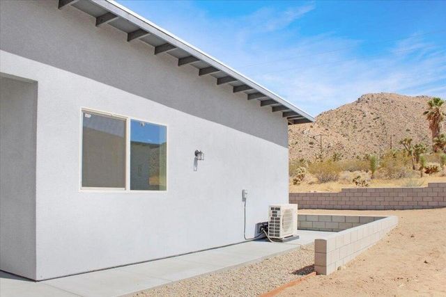 7608 Olympic Road, Joshua Tree, CA 92252