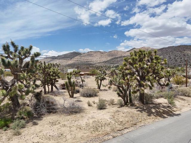 7608 Olympic Road, Joshua Tree, CA 92252