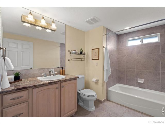 9172 Jotipa Drive, Longmont, CO 80503