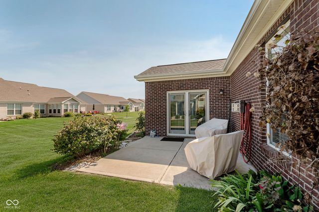 4142 Cairo Way, Avon, IN 46123