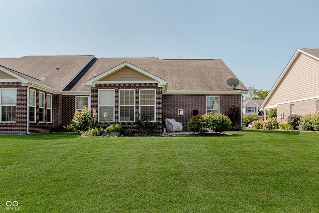 4142 Cairo Way, Avon, IN 46123