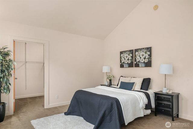 1025 NE 130th Street, Seattle, WA 98125