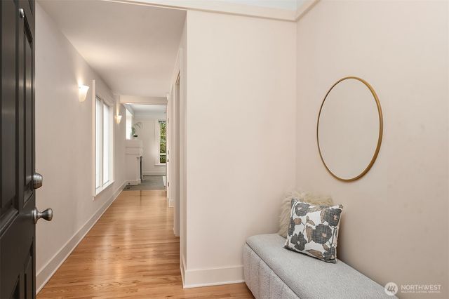 1025 NE 130th Street, Seattle, WA 98125