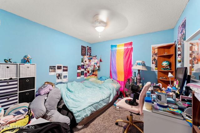 3769 SPRING LAKE Road, Jacksonville, FL 32210