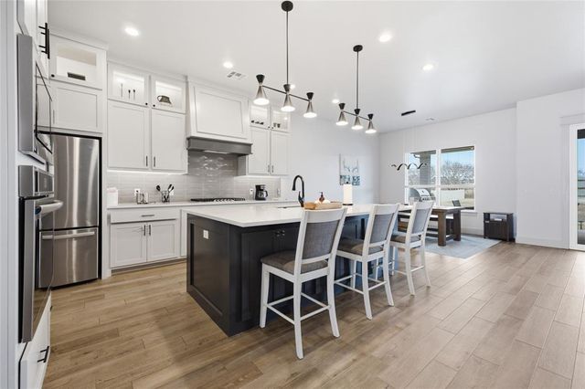 2600 Hayfield Way, Guthrie, OK 73044