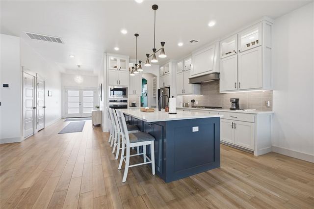 2600 Hayfield Way, Guthrie, OK 73044