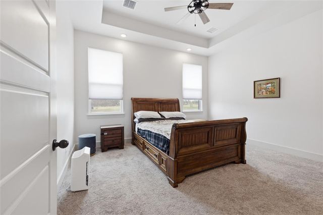 2600 Hayfield Way, Guthrie, OK 73044