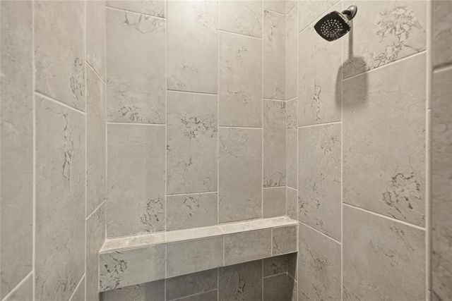 2600 Hayfield Way, Guthrie, OK 73044