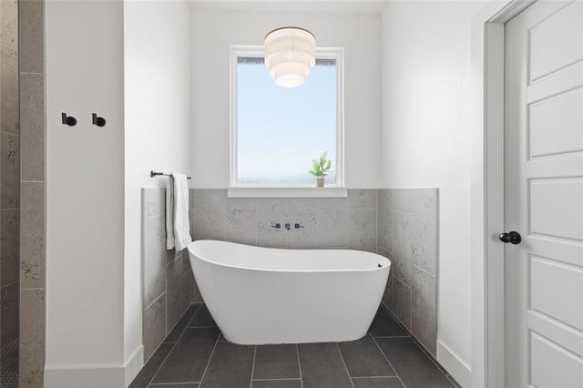 2600 Hayfield Way, Guthrie, OK 73044