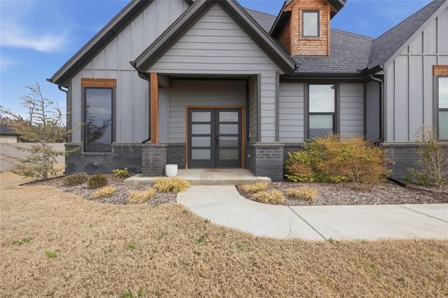 2600 Hayfield Way, Guthrie, OK 73044