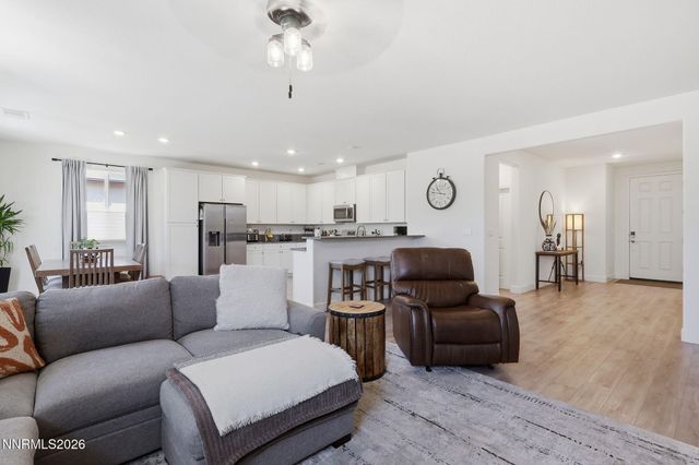 1859 Tipton Peak Street, Carson City, NV 89701