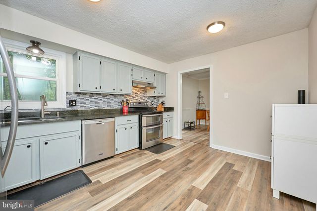 13606 WAYLON LN, Manassas, VA 20112