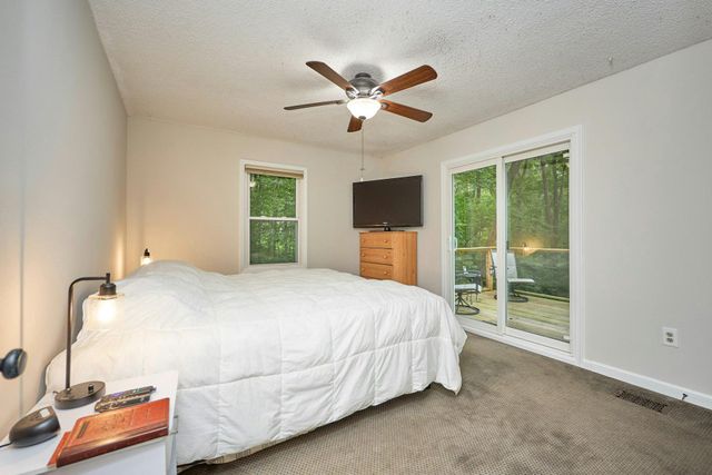 13606 WAYLON LN, Manassas, VA 20112
