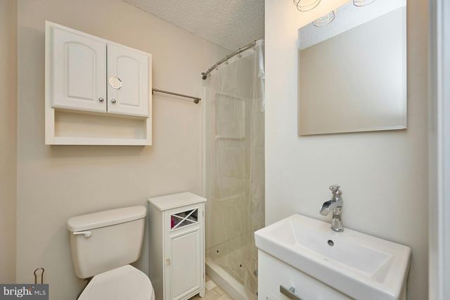 13606 WAYLON LN, Manassas, VA 20112