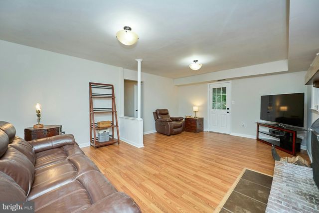 13606 WAYLON LN, Manassas, VA 20112