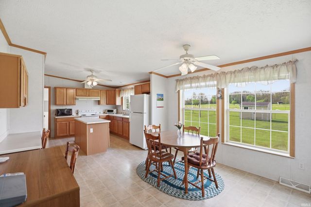 3516 County Road 52, Auburn, IN 46706