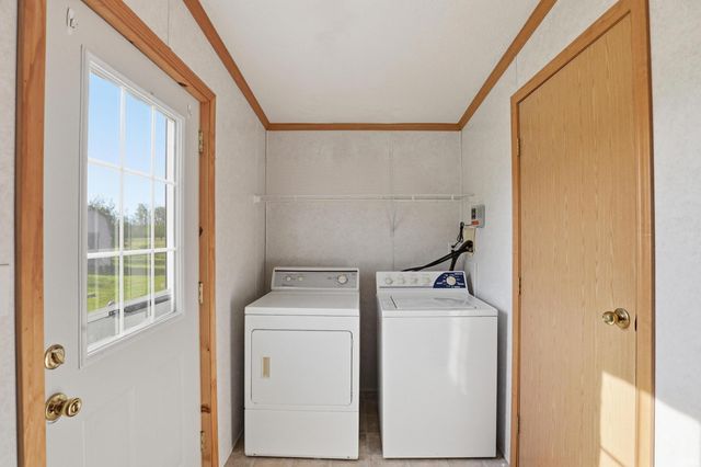 3516 County Road 52, Auburn, IN 46706