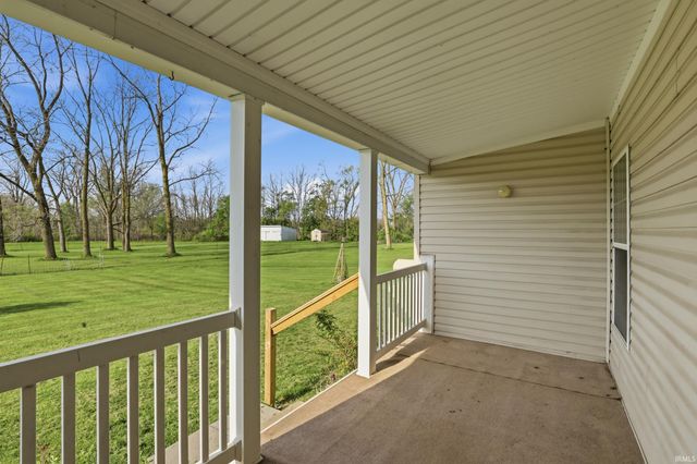 3516 County Road 52, Auburn, IN 46706