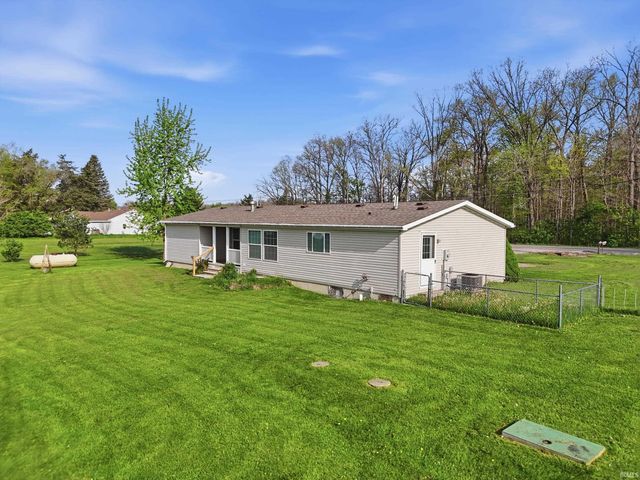 3516 County Road 52, Auburn, IN 46706