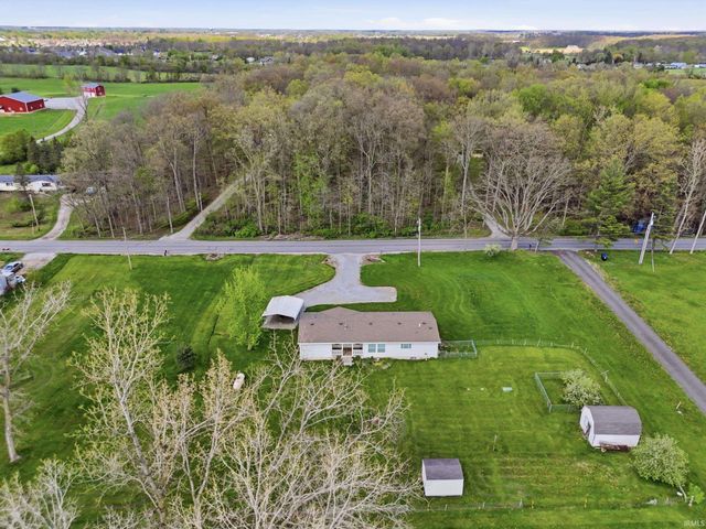 3516 County Road 52, Auburn, IN 46706